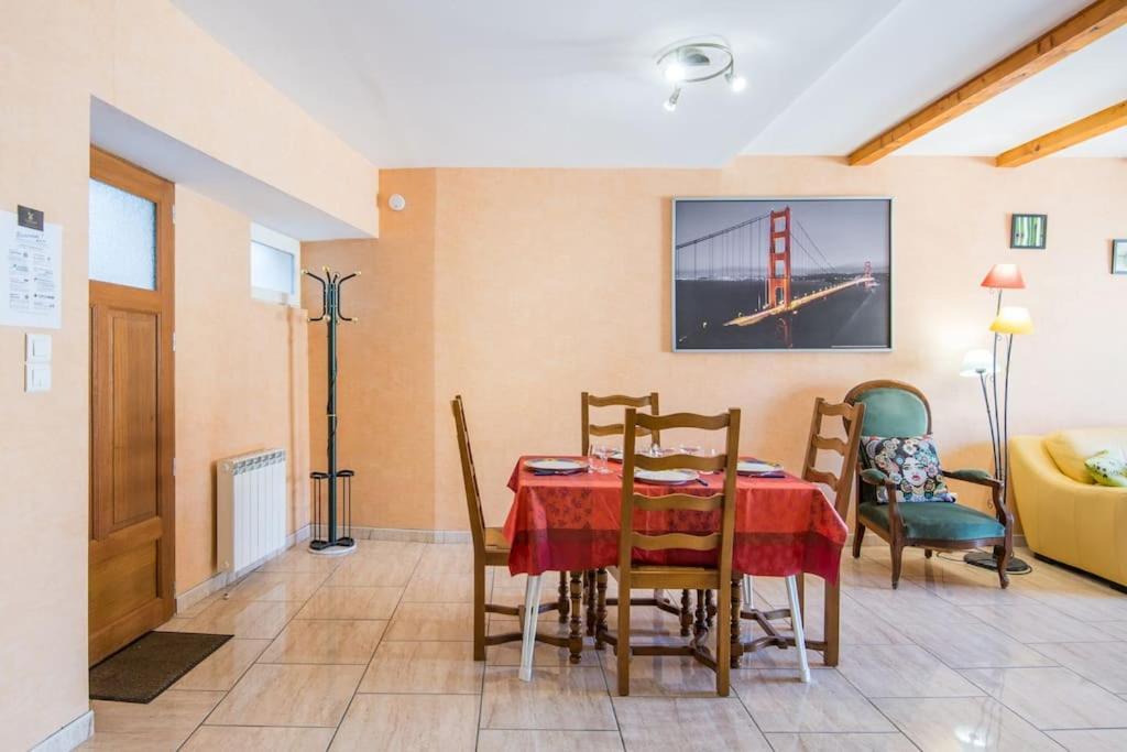 Appartamento Maison Le Vieux Creissels 4Pers Balcon Parking Gratuit Esterno foto